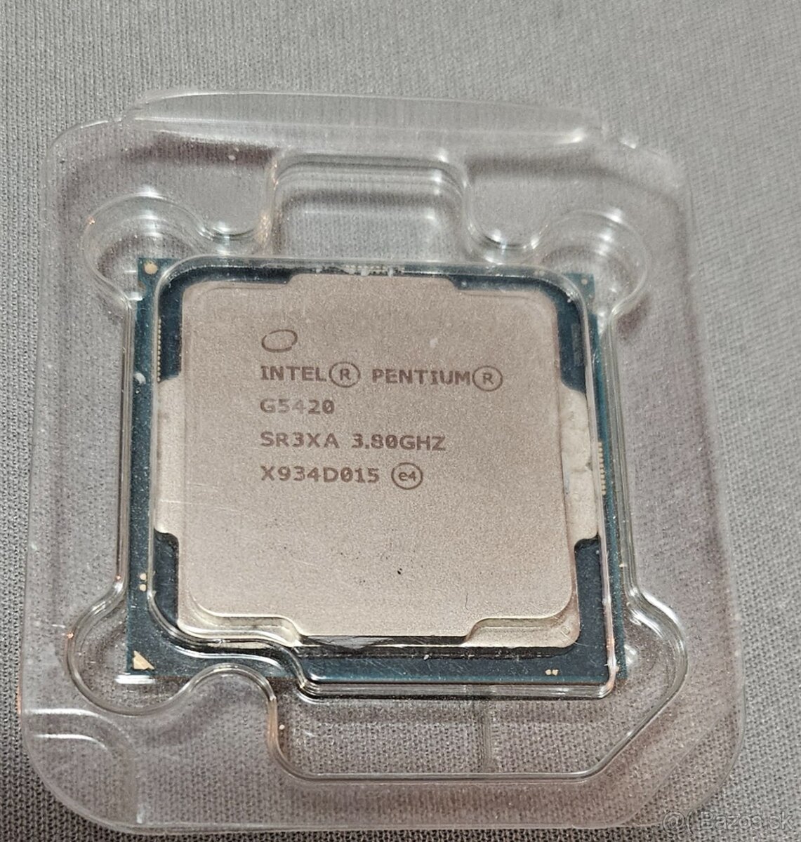 Predam procesor Pentium G5420 socket 1151