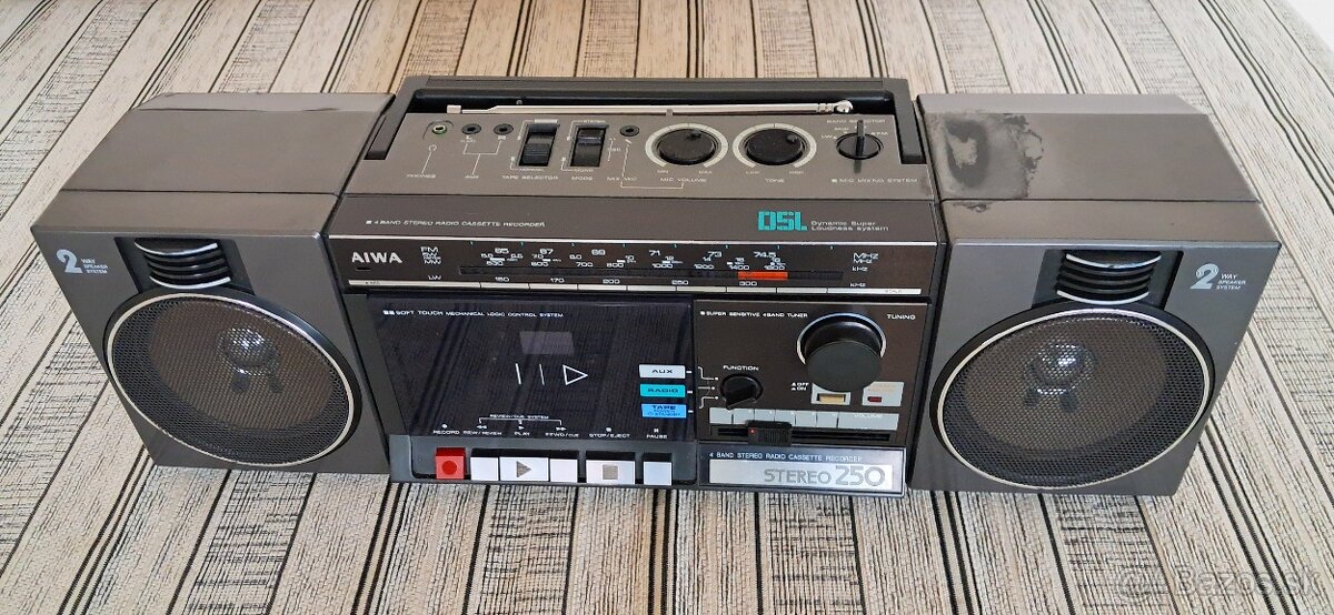 Aiwa CS - 250V