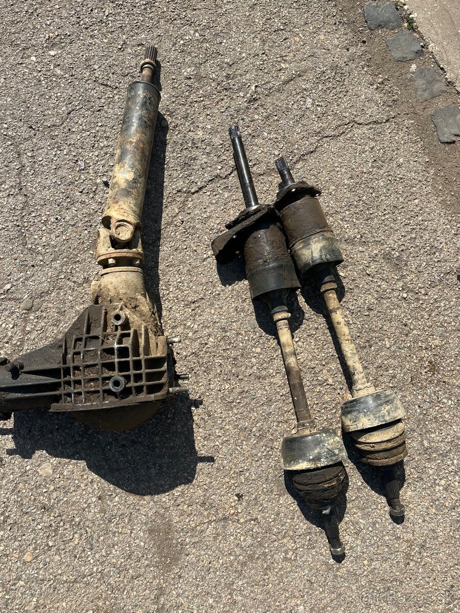 Predny diferencial plus poloosi lada niva