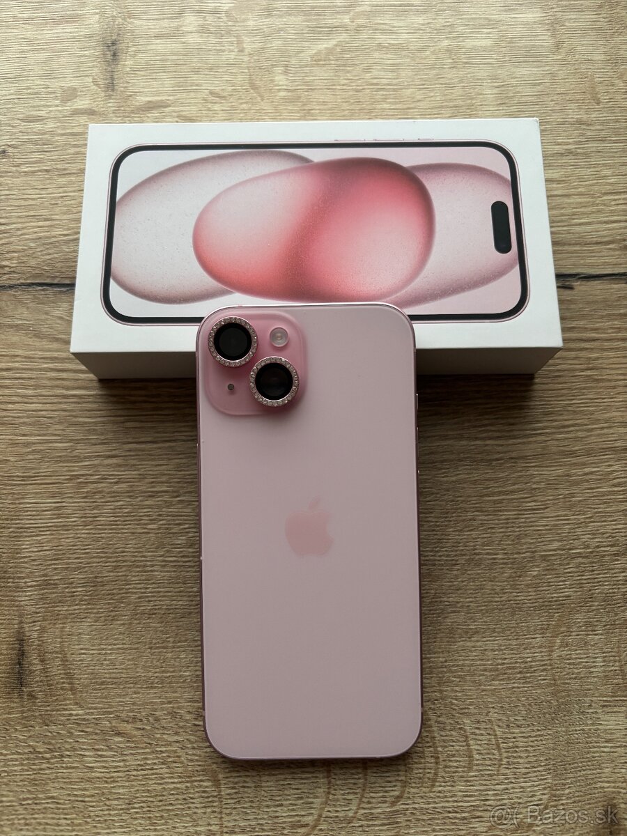 iPhone 15 / v záruke/