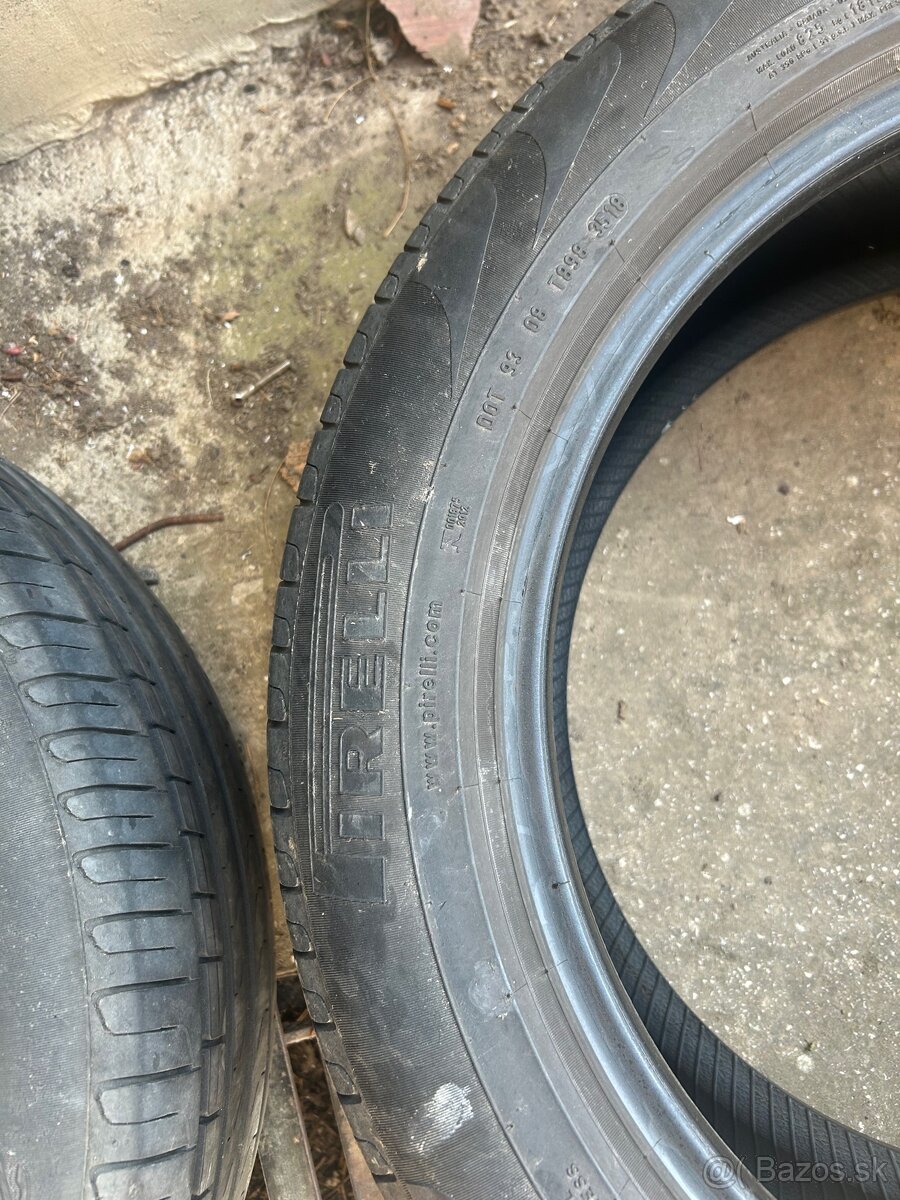 Predam gumy R19 235/55