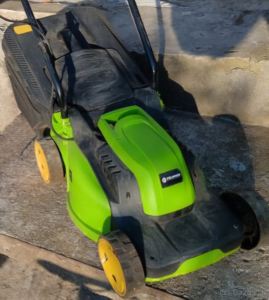 Kosačka Fieldmann elektrická