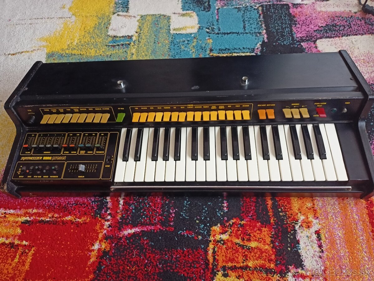 syntetizátor Korg 900PS