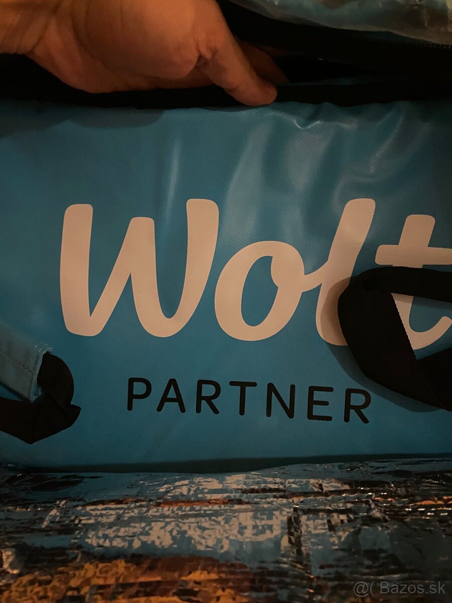 Wolt taška