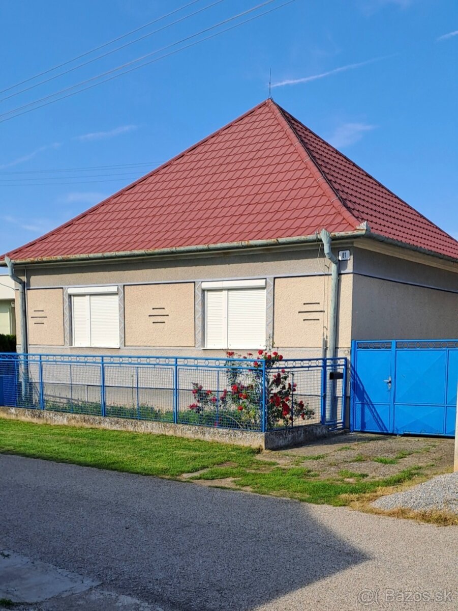 Predám 3.izbovy Rodinný dom,v obci Čab okr.Nitra