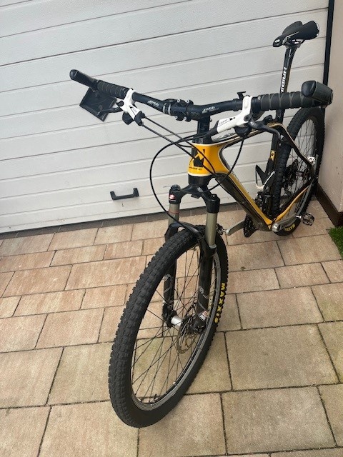 HAIBIKE LIGHT, karbónovy horský bicykel