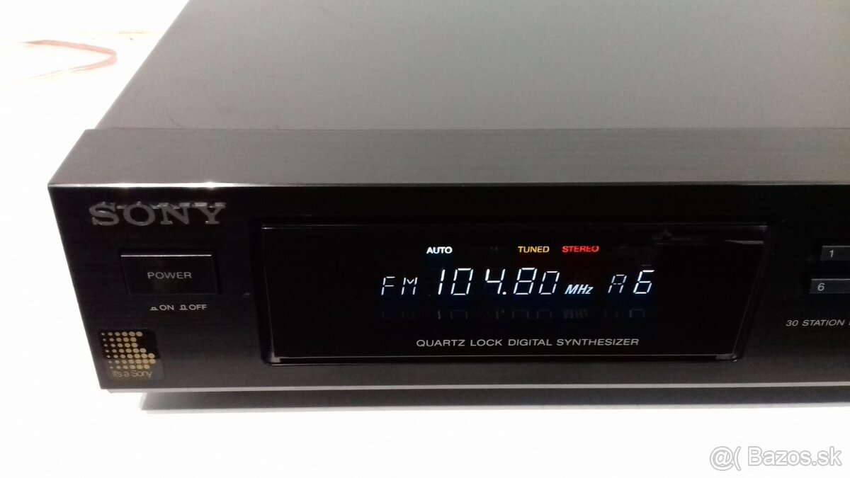 Tuner SONY ST-S117 vyborny zvuk, jasny display, vyroba Japan