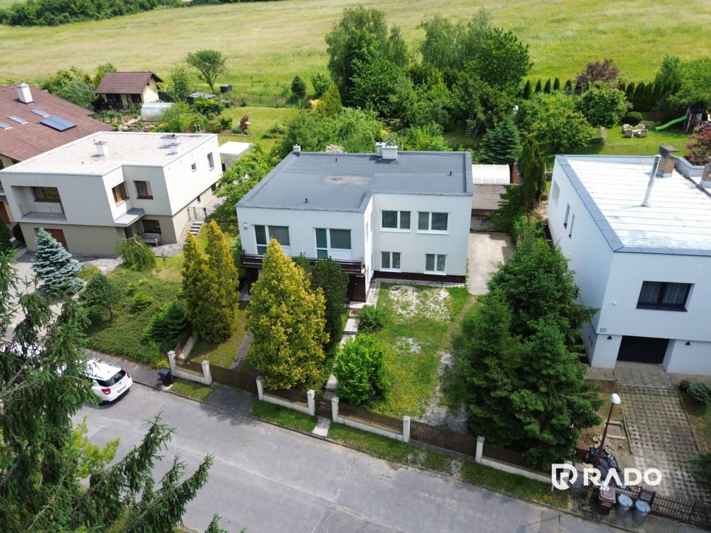 RADO | DOM so záhradou a bazénom | Okružná | Nová Dubnica