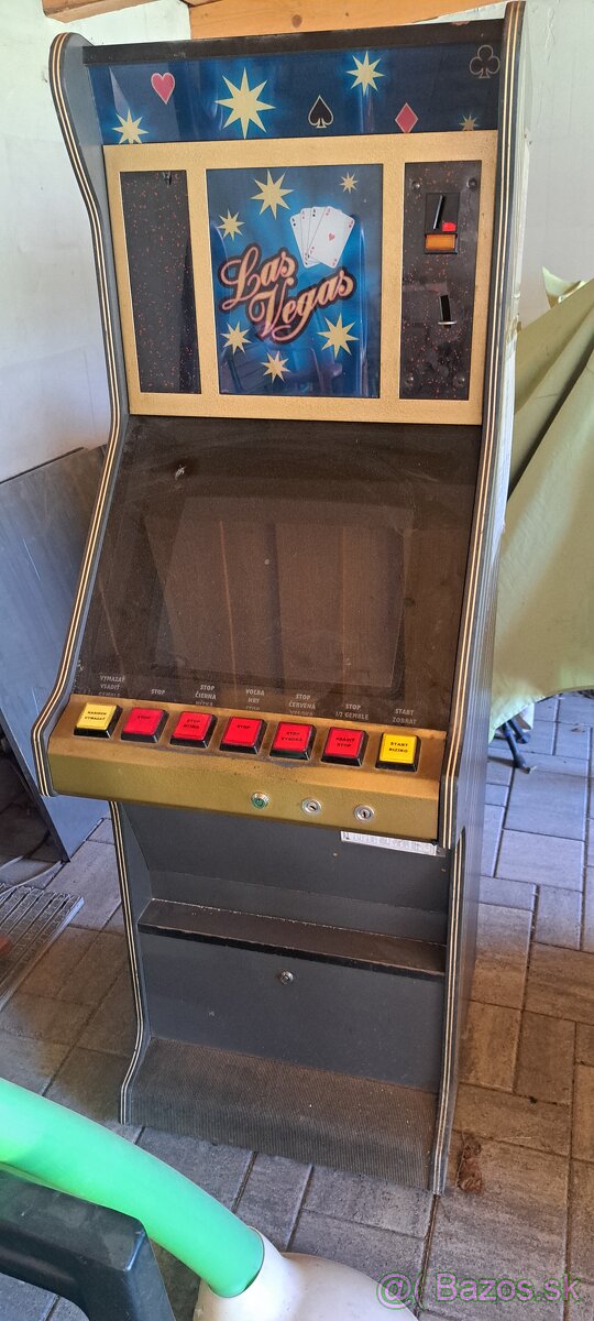 Hraci automat