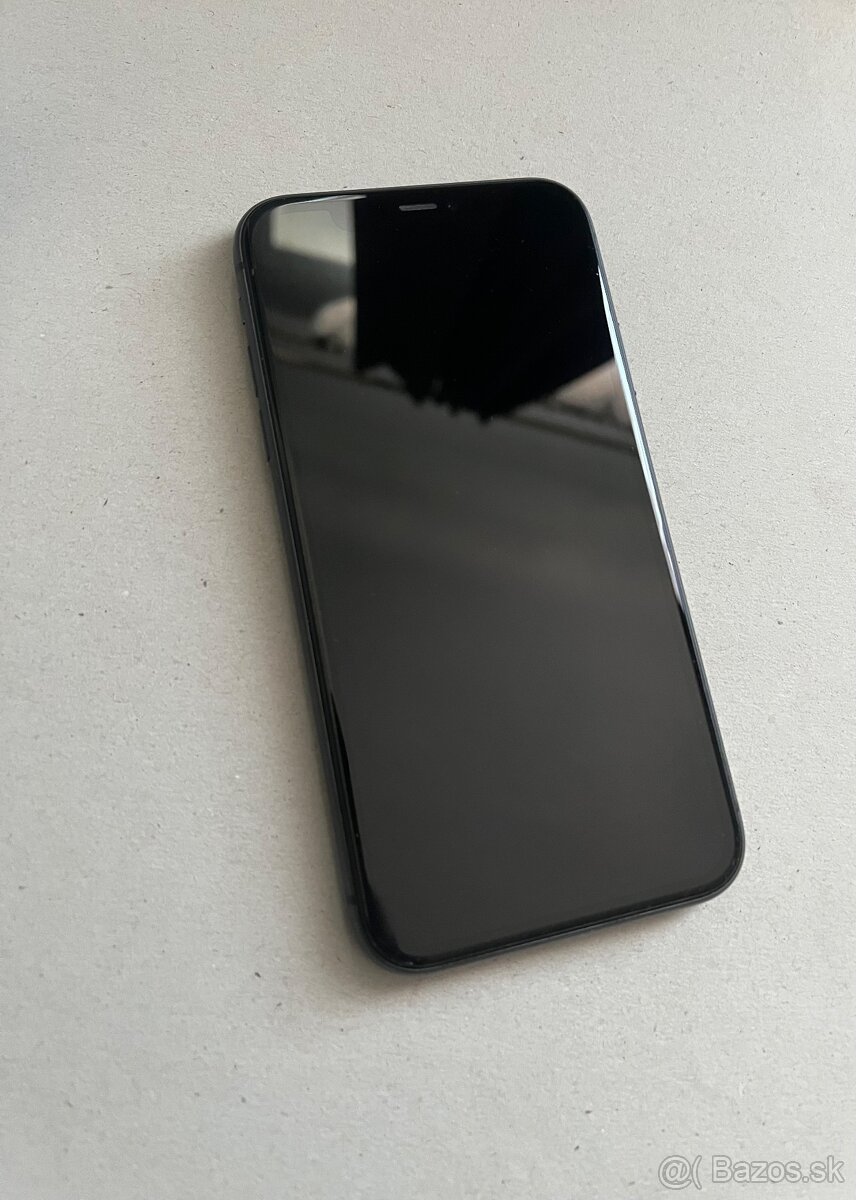Predám iPhone 11 64gb