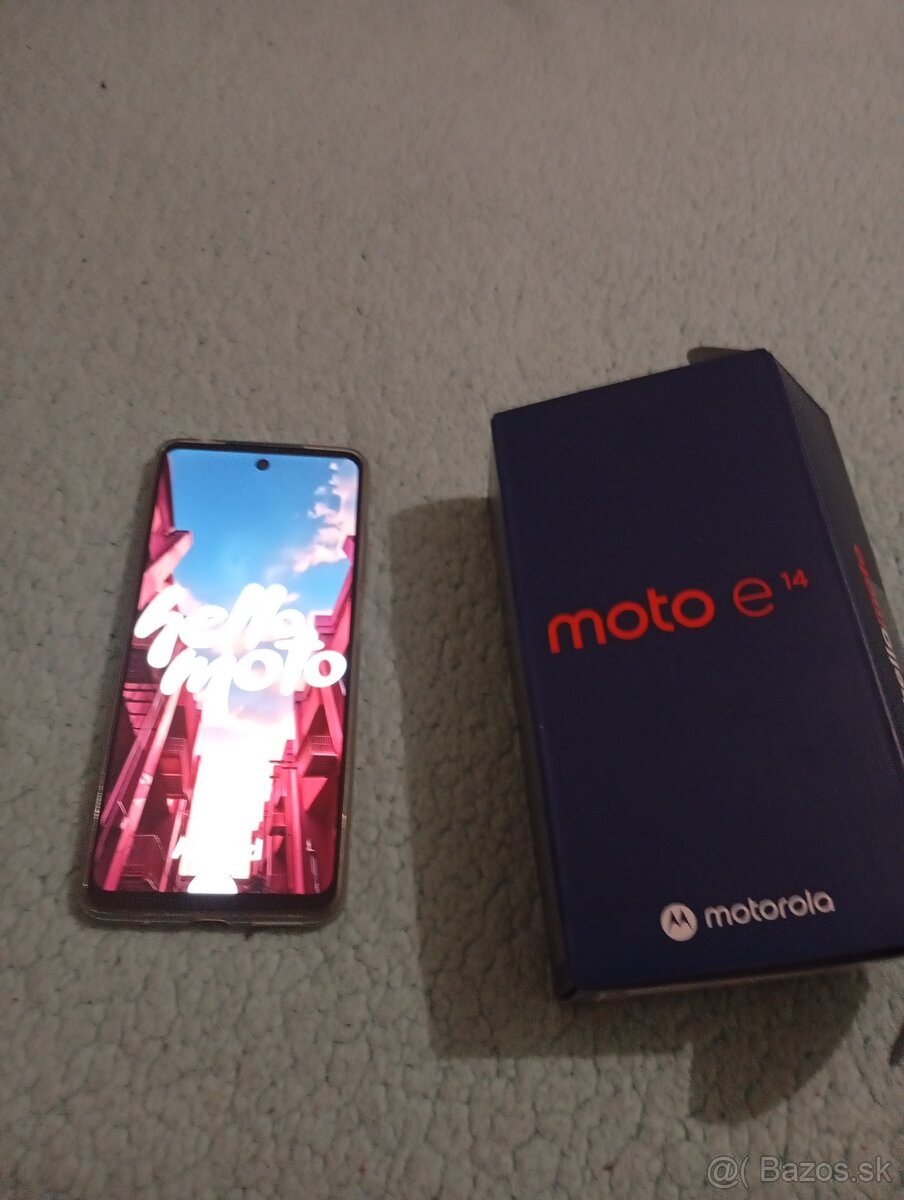 Moto e14