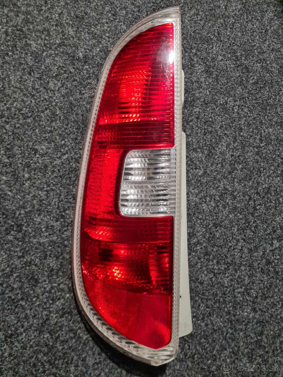 Zadné svetlo Škoda Romster