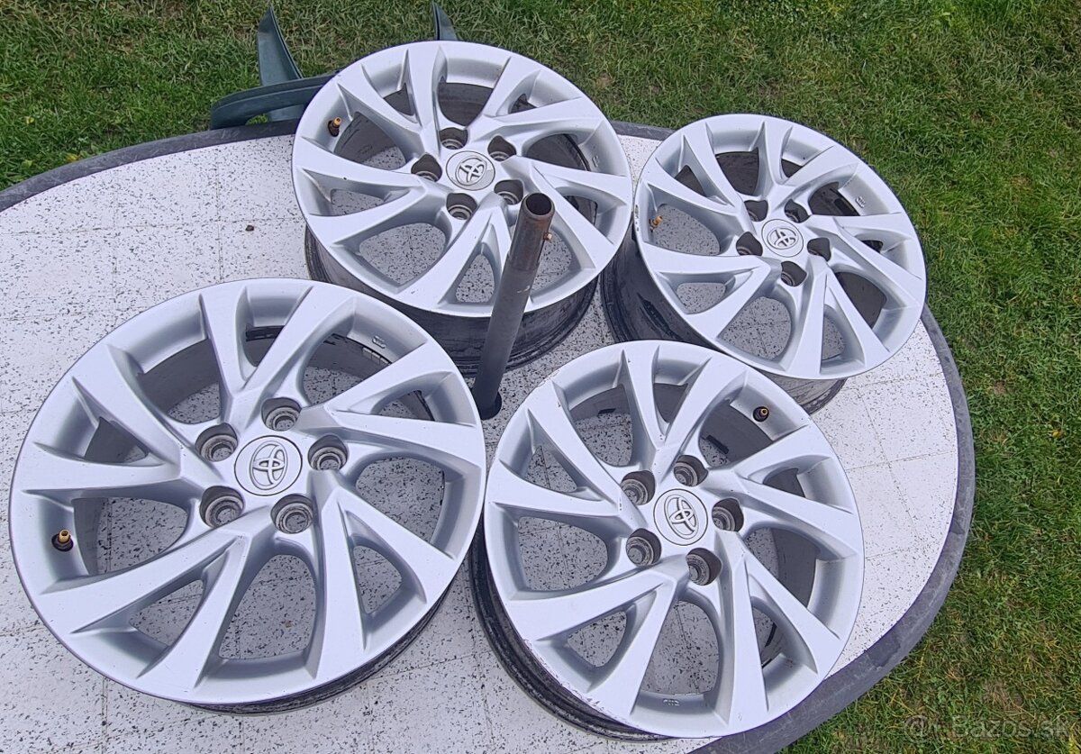 Toyota hlinikove disky r16