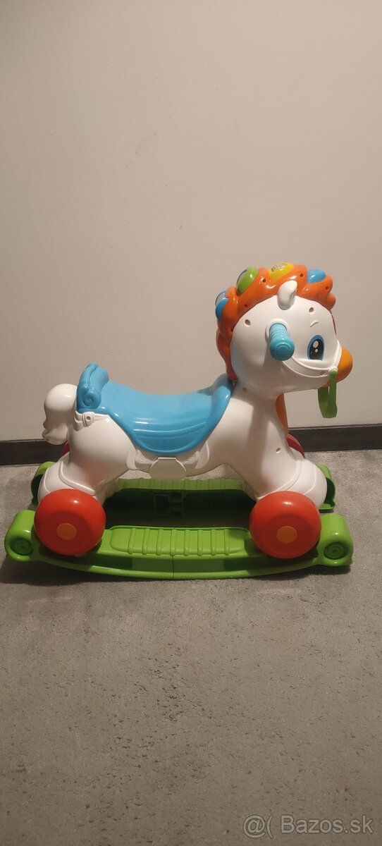 Hojdací koník Celementoni