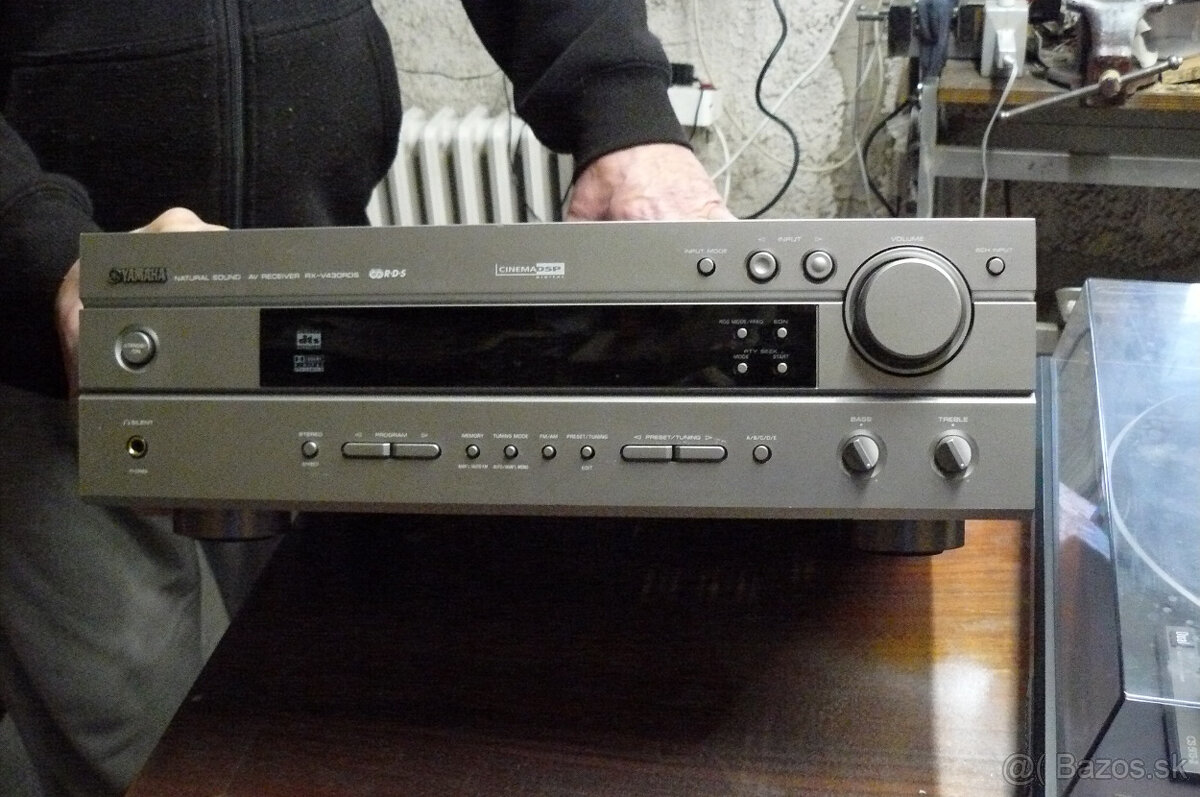 Radio, reciever yo zosilňovačom Yamaha