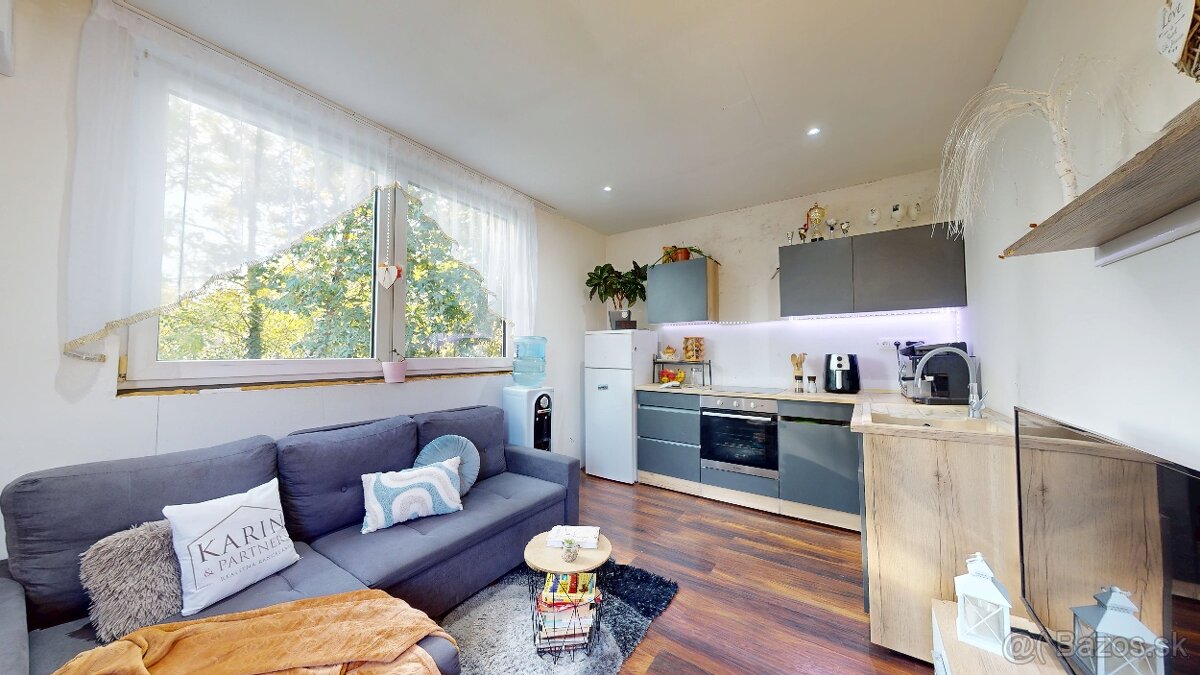 KOMPLETNE ZARIADENÝ 3I DREVODOM V CHATOVEJ OSADE BODÍKY