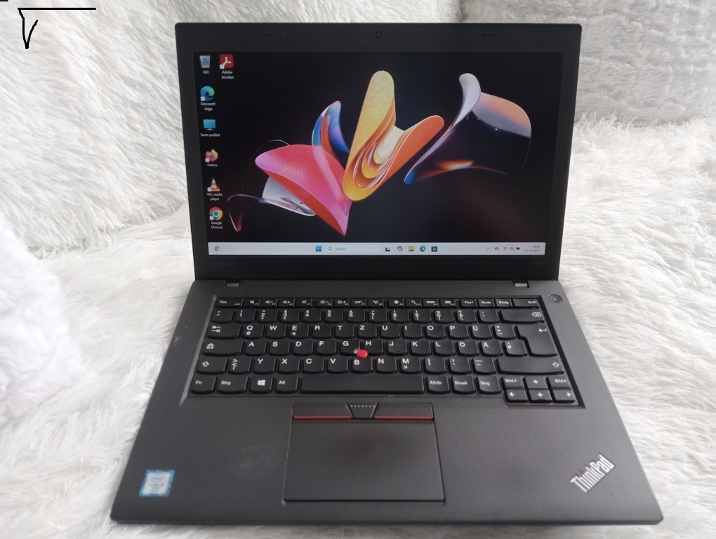 predám Lenovo Thinkpad T460 , Intel i5 , 8gb ram , Win 11