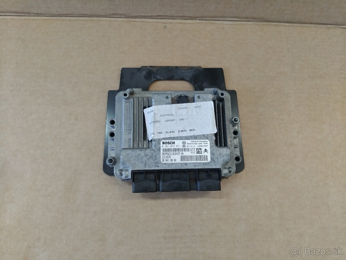 riadiaca jednotka motora 9664618080