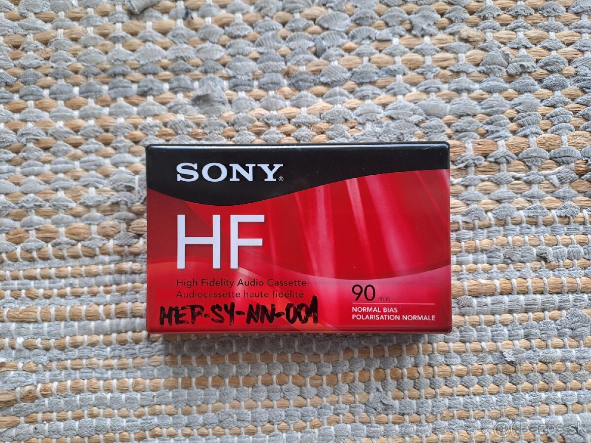 Kazeta Sony HF 90