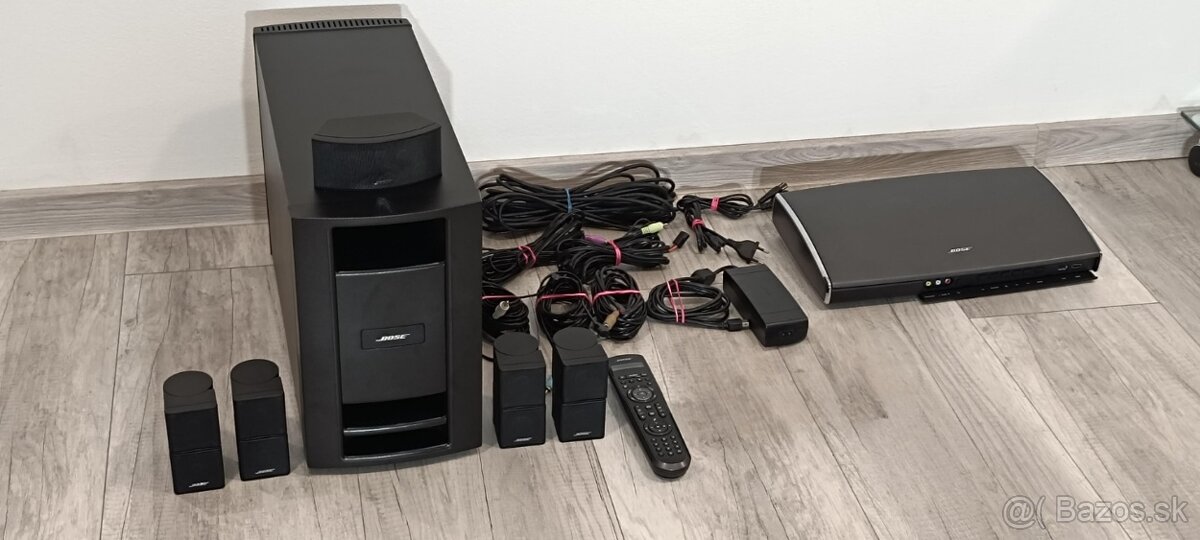 Bose Lifestyle V35 čierne