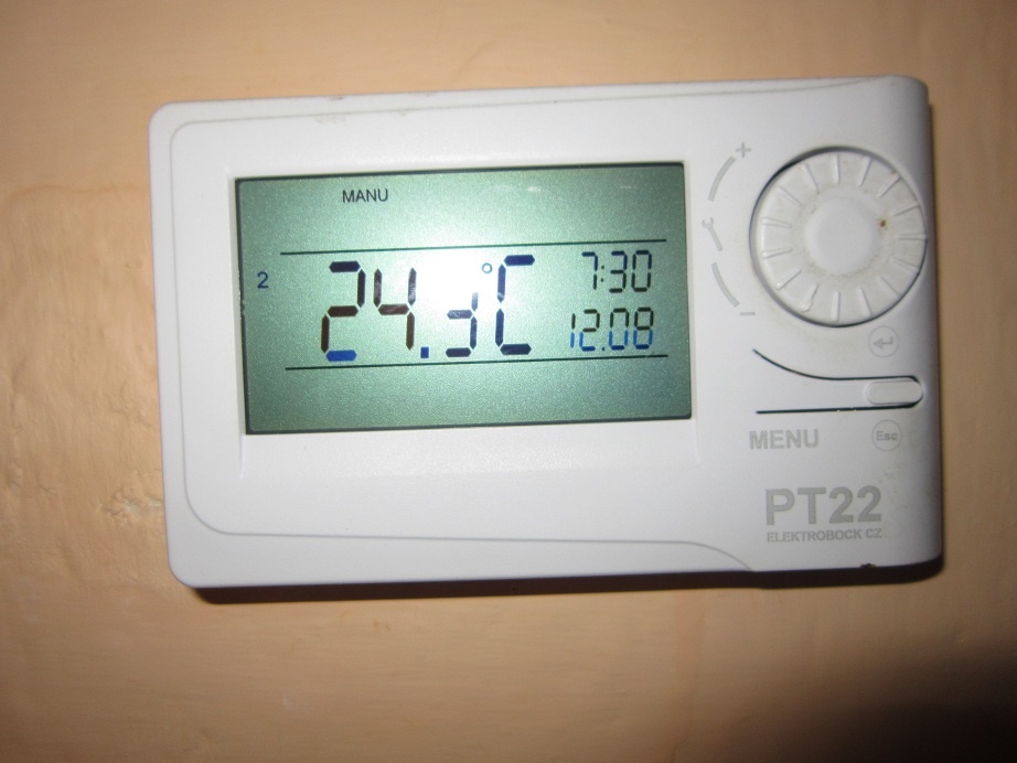 Predam izbový termostat Elektrobock PT22.