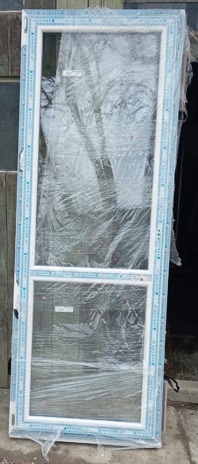 plastovné balkónové dvere a okno