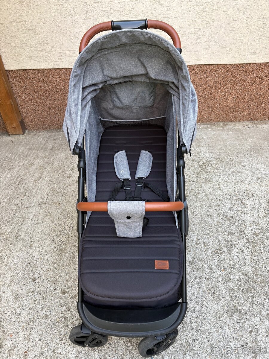 Športový kočík Kinderkraft Grande Plus