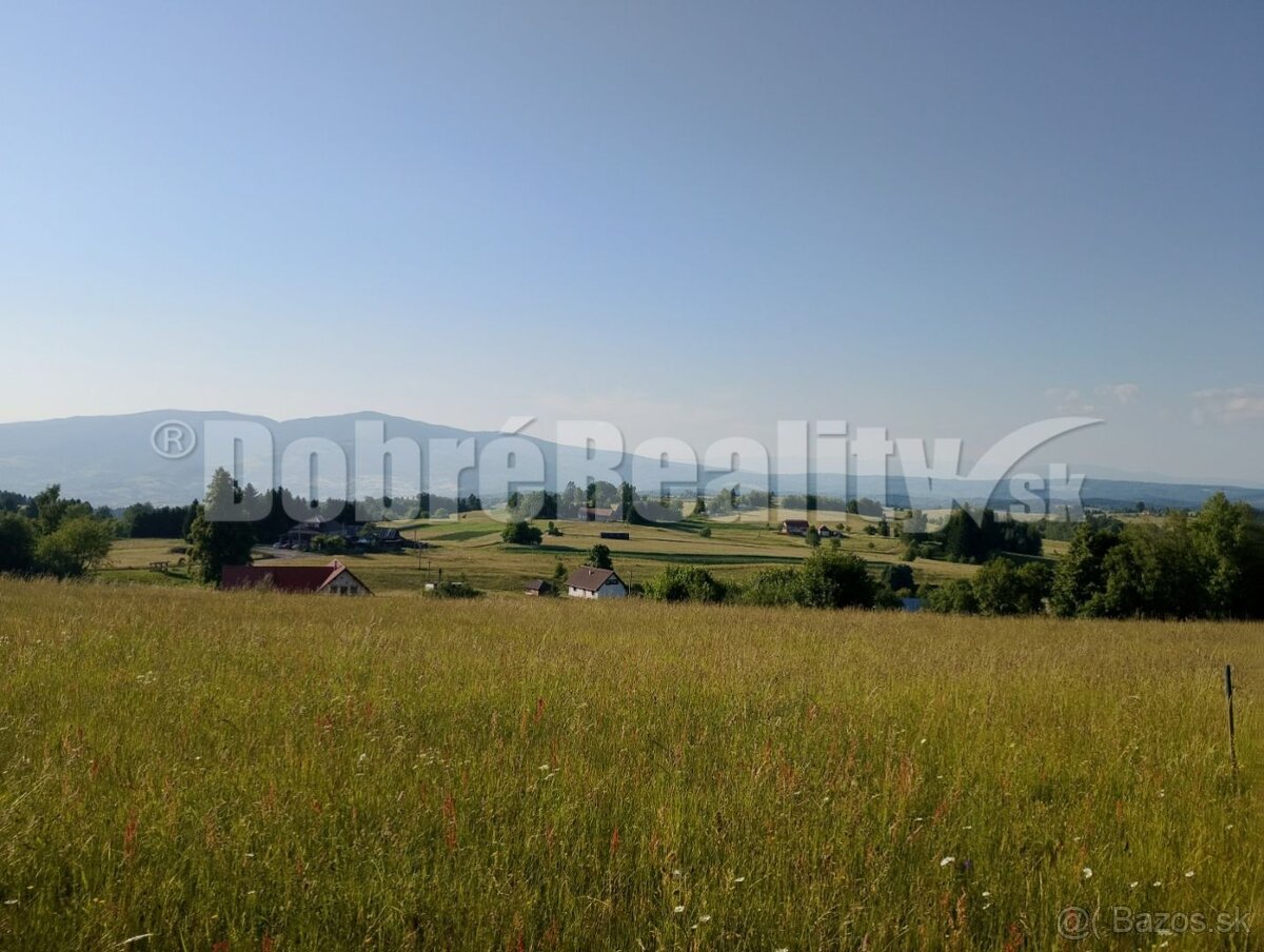 PREDAJ: Pozemok pre rodinný / rekreačný dom s najkrajšími vý