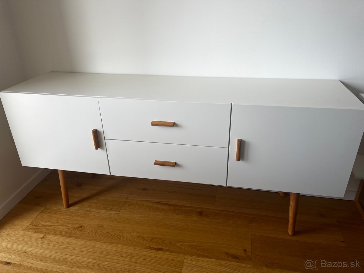 Komoda - sideboard