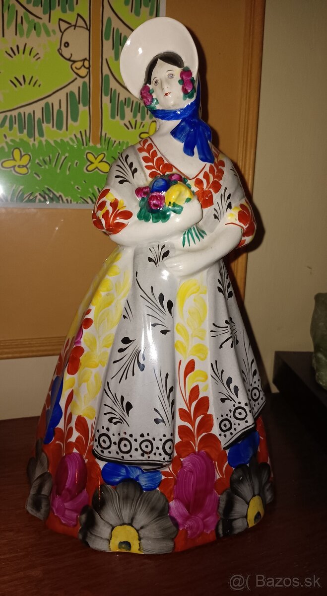 Graniton - velká porcelánová figura