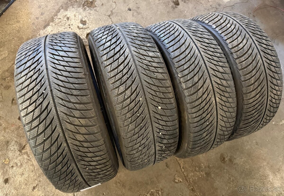 Zimné Pneu Michelin 245/45 R19 102V 4ks