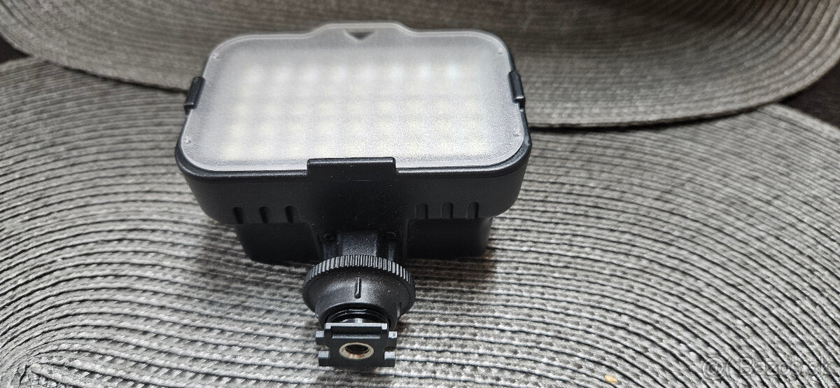 Led video svetlo Voking VK050