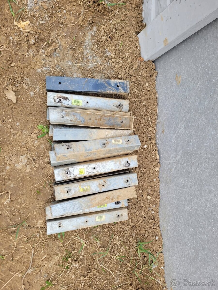 Predám podhrabové dosky a držiaky