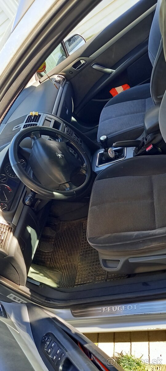 Peugeot 407 SW