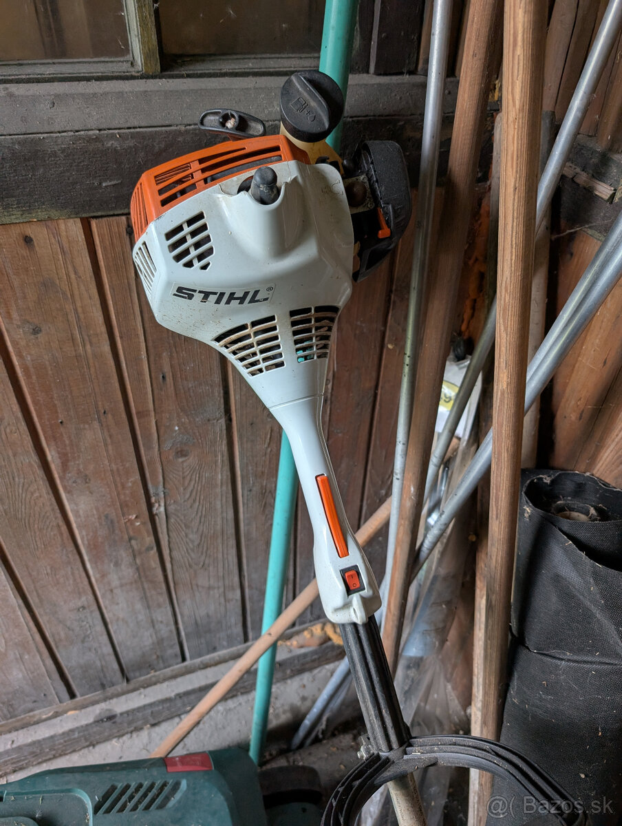 Motorovy vyzinac / kosacka Stihl FS38