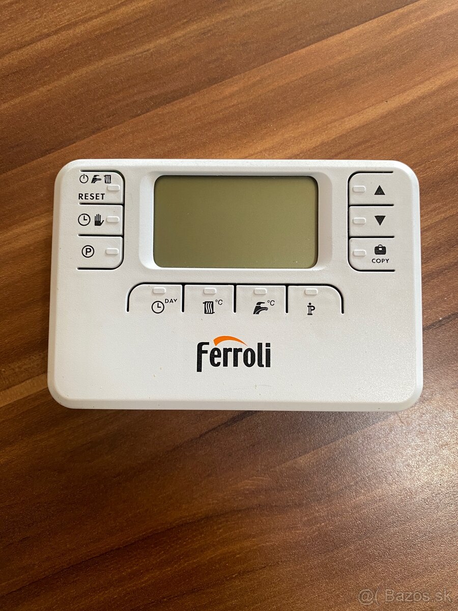 Programátor (termostat) plynového kotla FERROLI