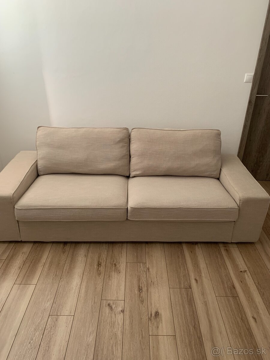 Pohovka KIVIK (IKEA)