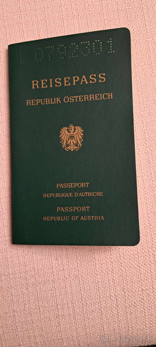 Predám rakúsky cestovný pas