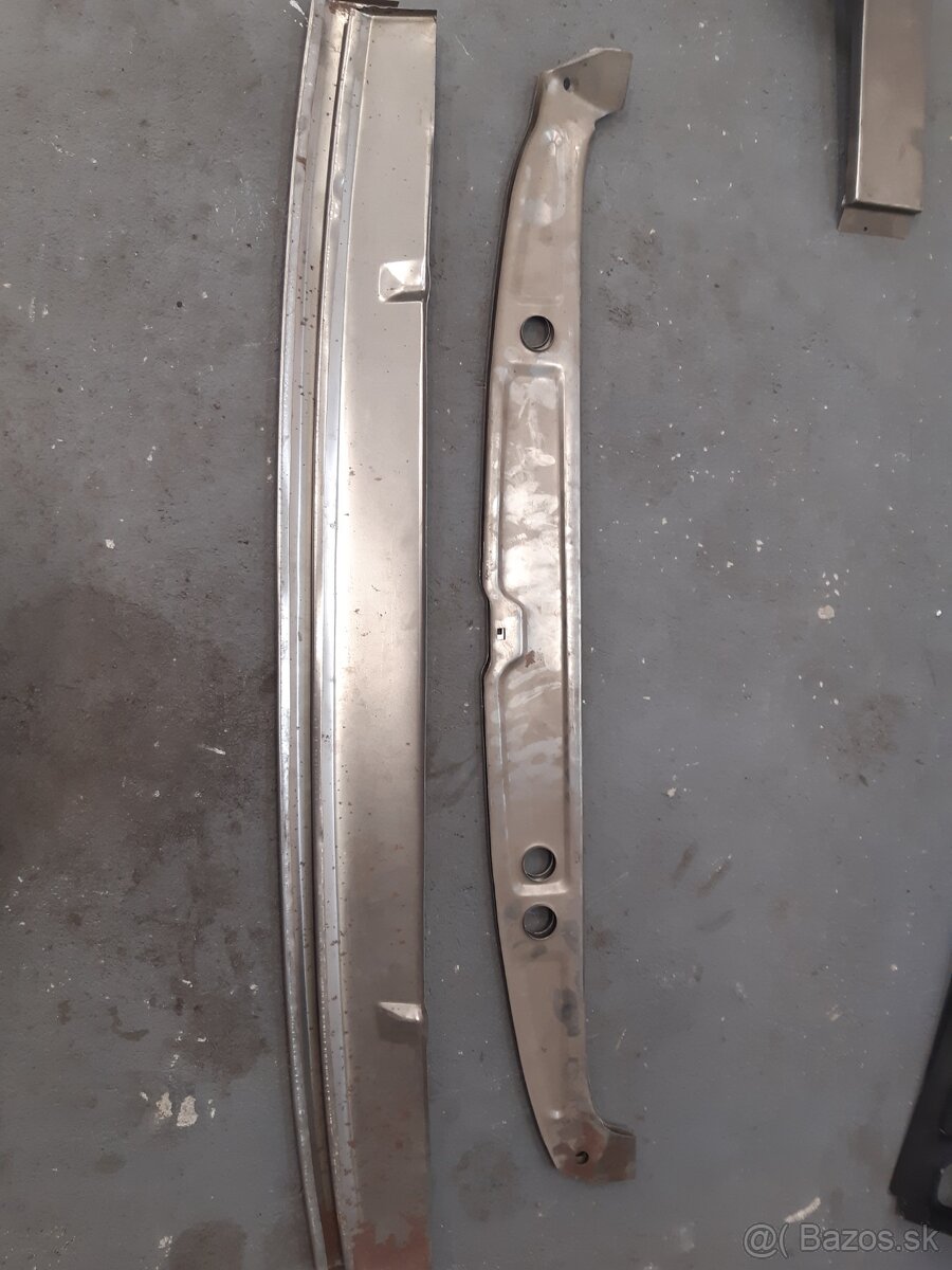 Predám plechy prednej kapoty Š120 2 sady