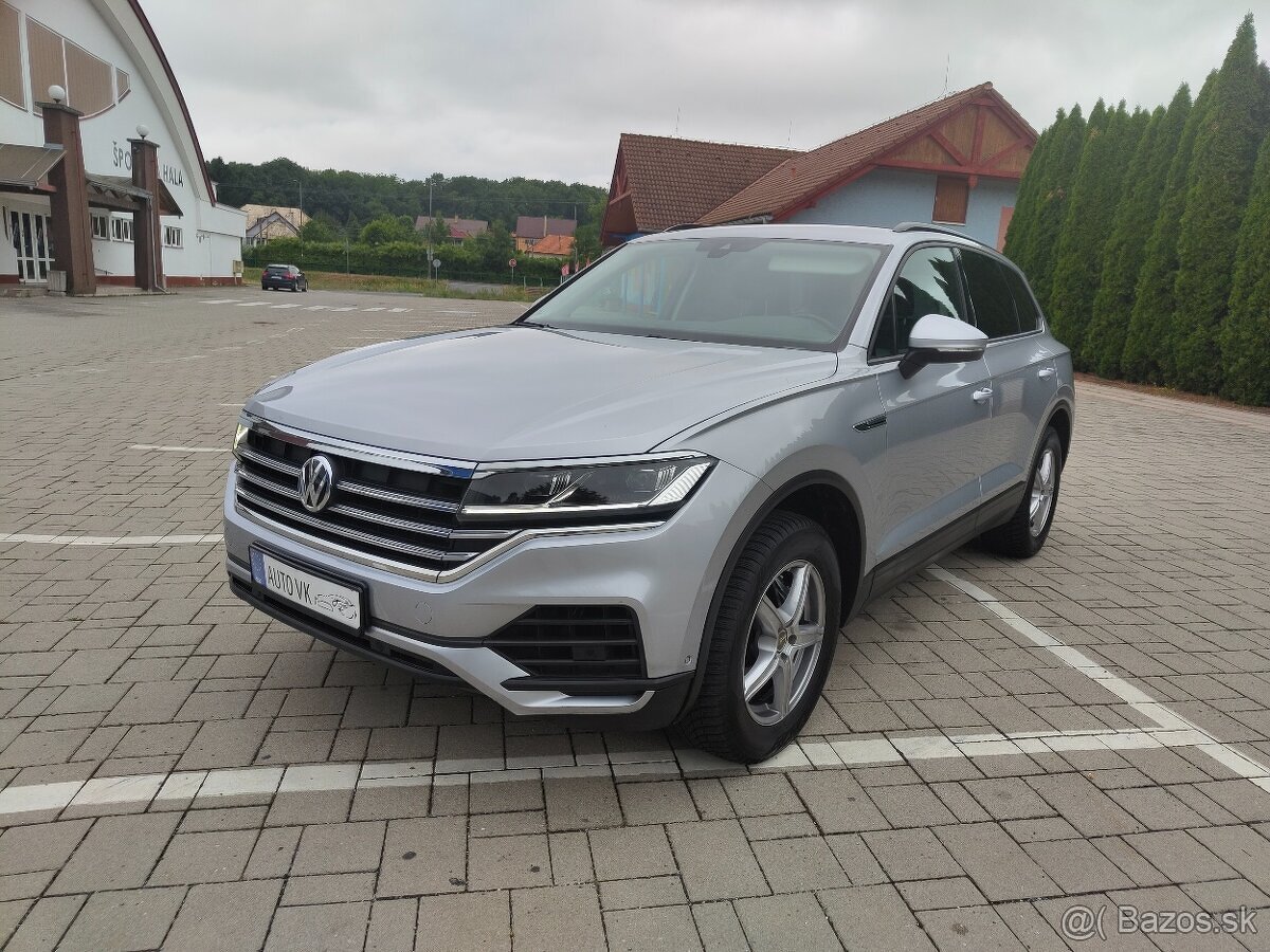 Volkswagen Tuareg 3.0 -170kw