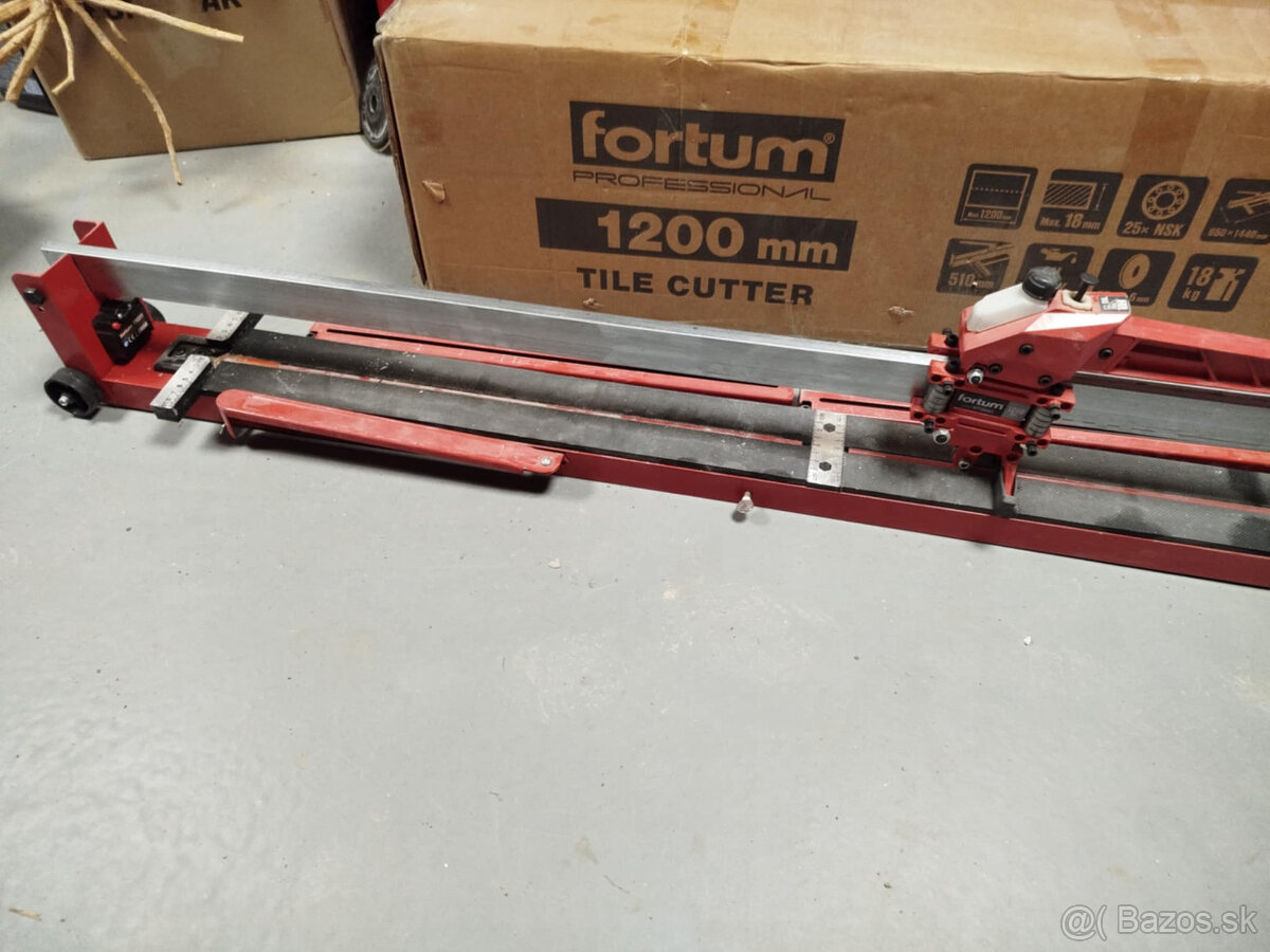 Rezačku na dlažbu Fortum 1200