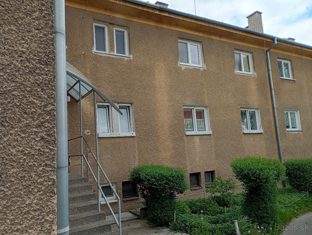 Prenájom 3-izb. byt Handlová