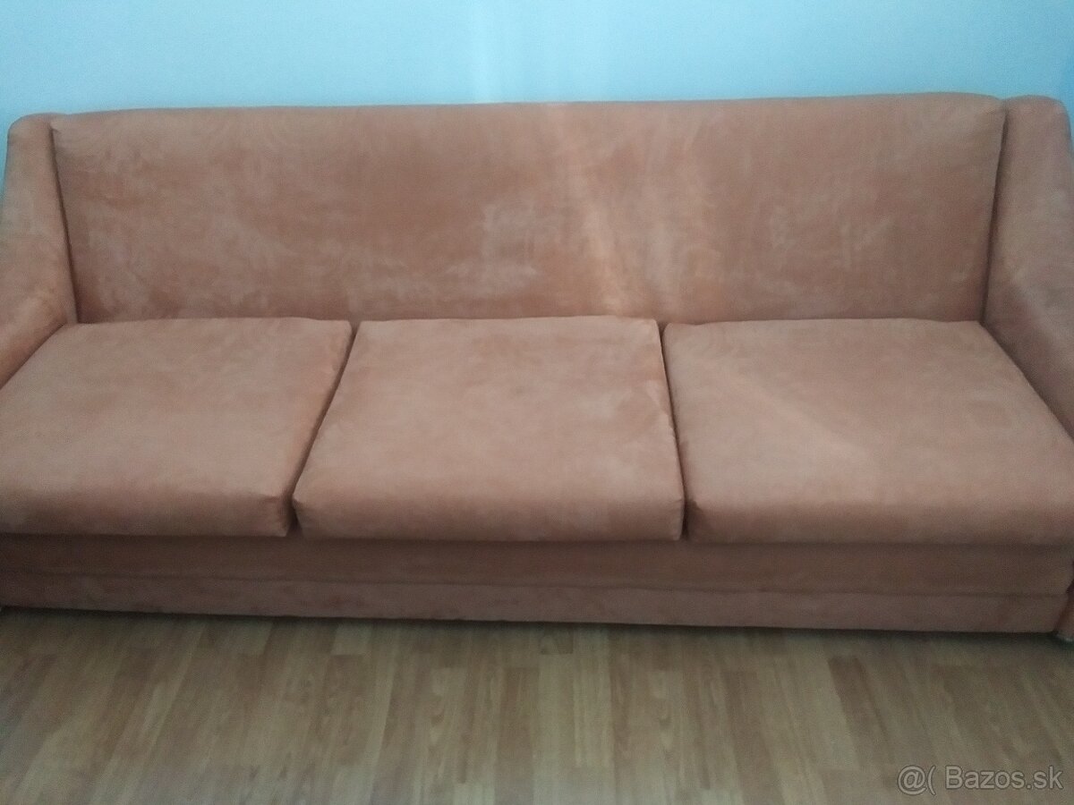 Rozkladací gauč