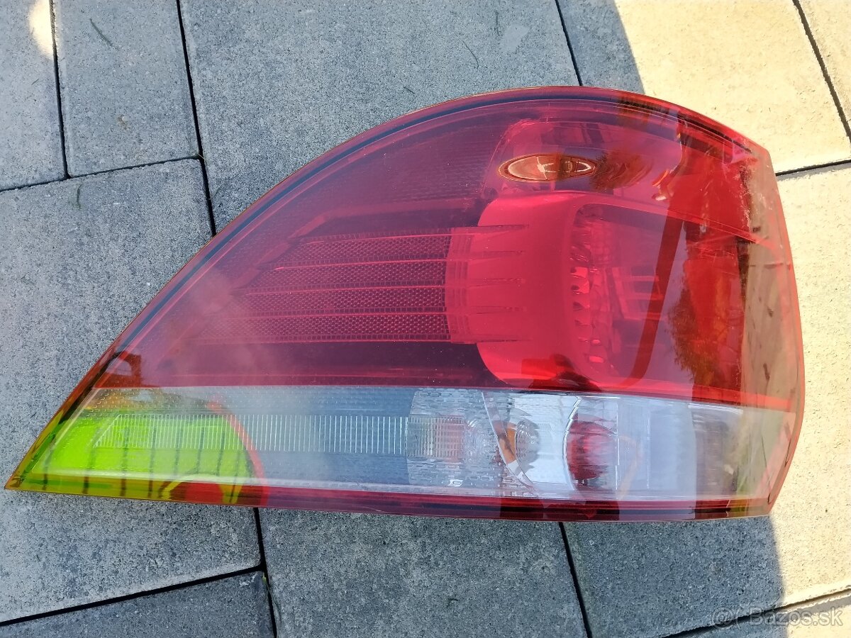 Zadné ľavé svetlo Golf 6