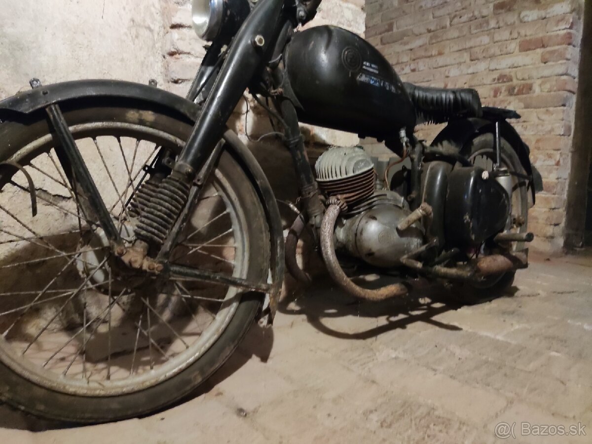 Predám ČZ 150 C