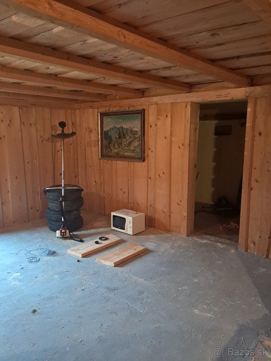 Píla / chata, Nitrianske Pravno
