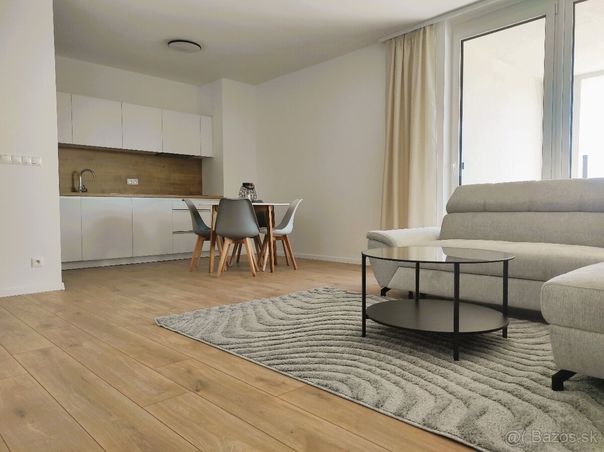 Prenájom 2-izb byt CENTRUM POPRAD NOVOSTAVBA