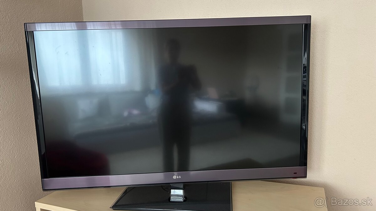 Televízor LG 55” (140cm) - výborný stav
