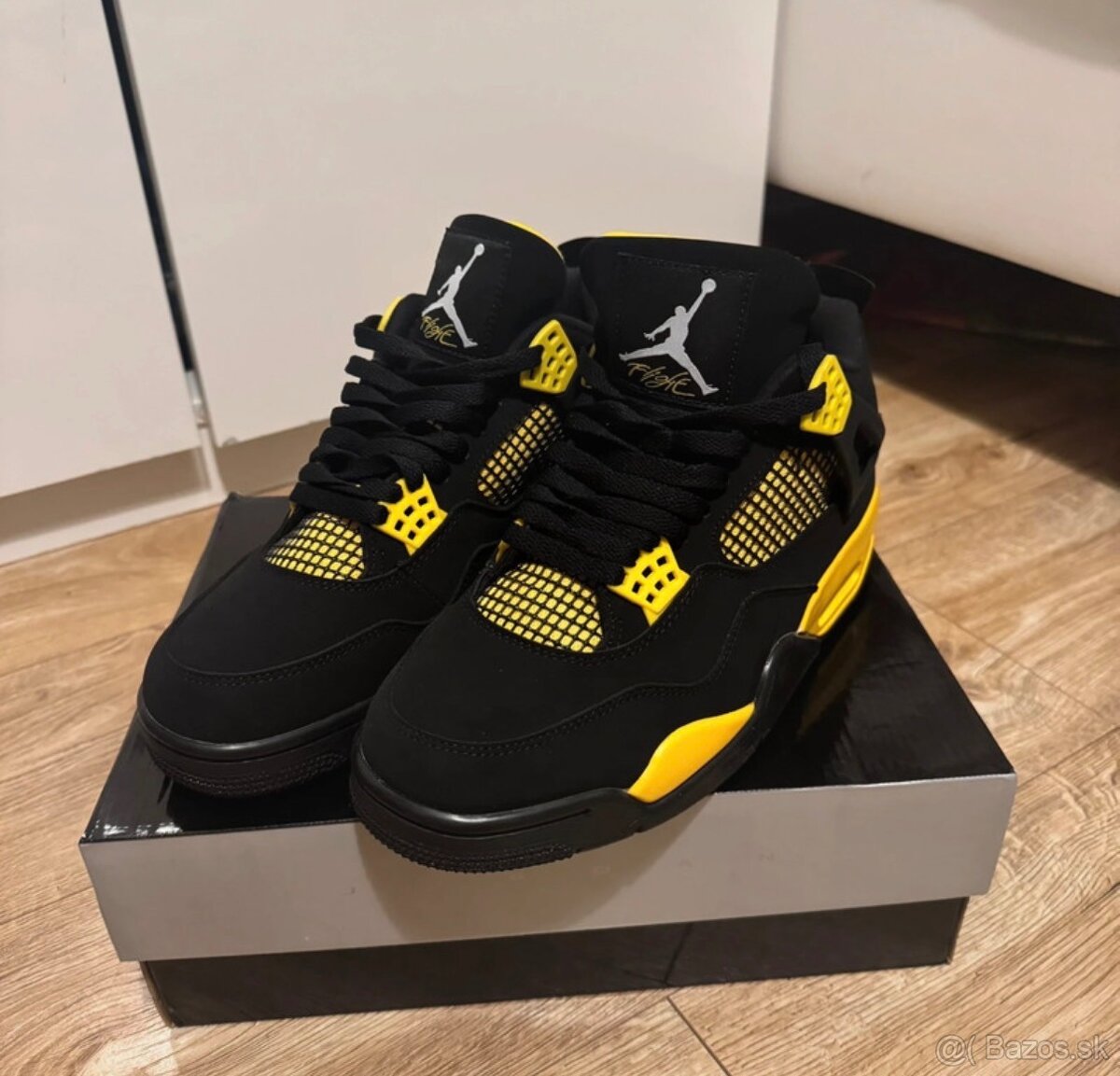 Jordan 4 Retro Žlté