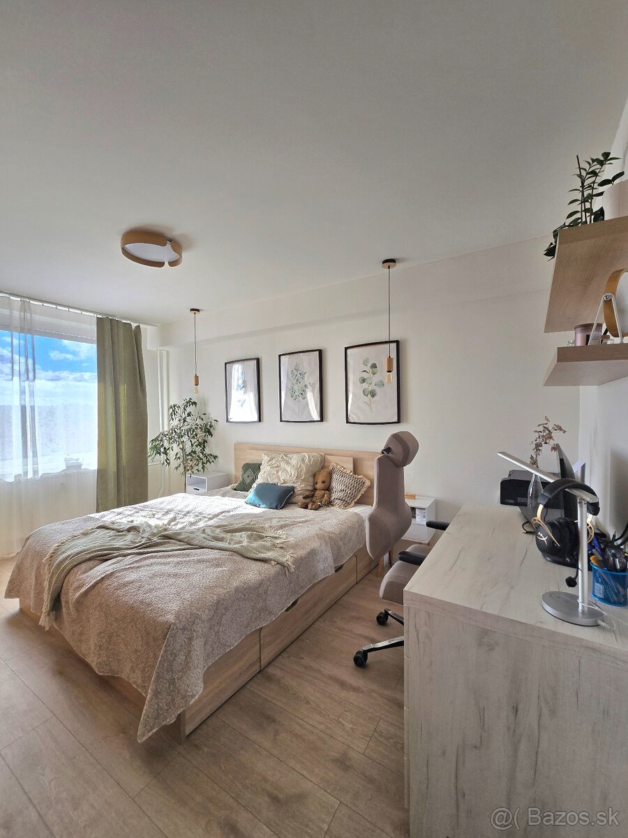 SAMOSTATNÁ IZBA V CENTRE KOŠÍC